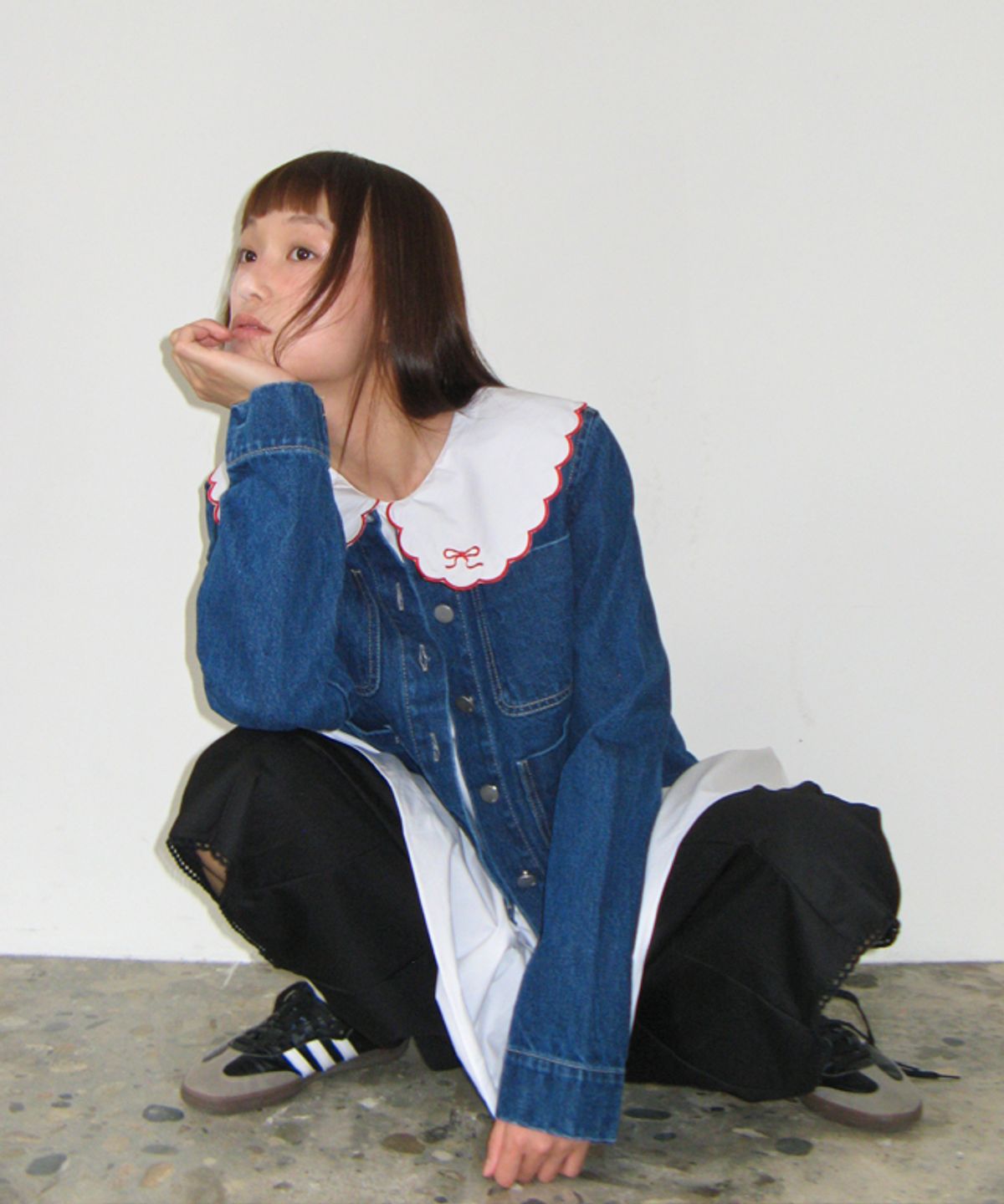 론론(RONRON) NON COLLAR POCKET DENIM JACKET DARK BLUE