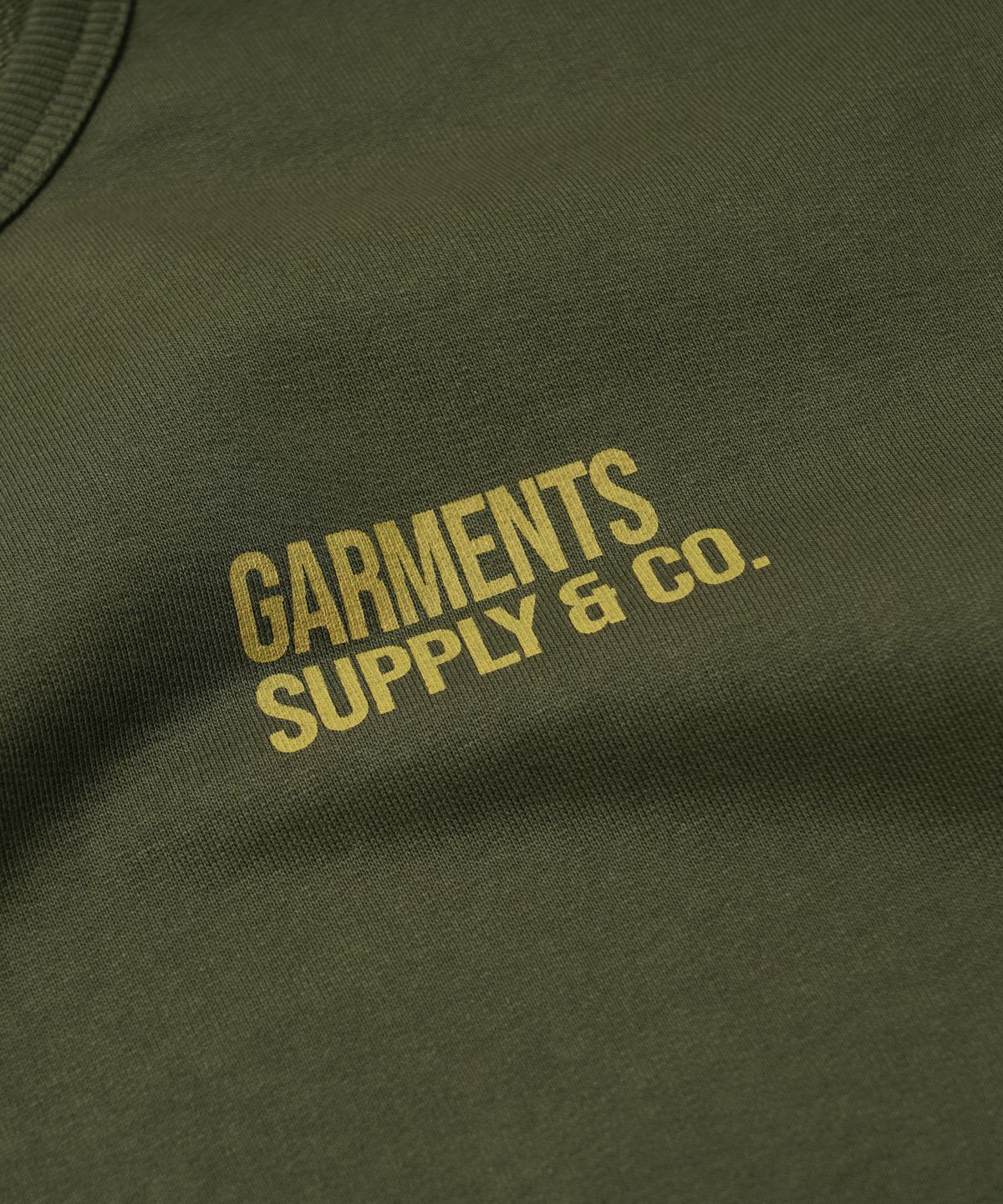 프리즘웍스(FRIZMWORKS) SERVICE LABEL SWEATSHIRT _ OLIVE