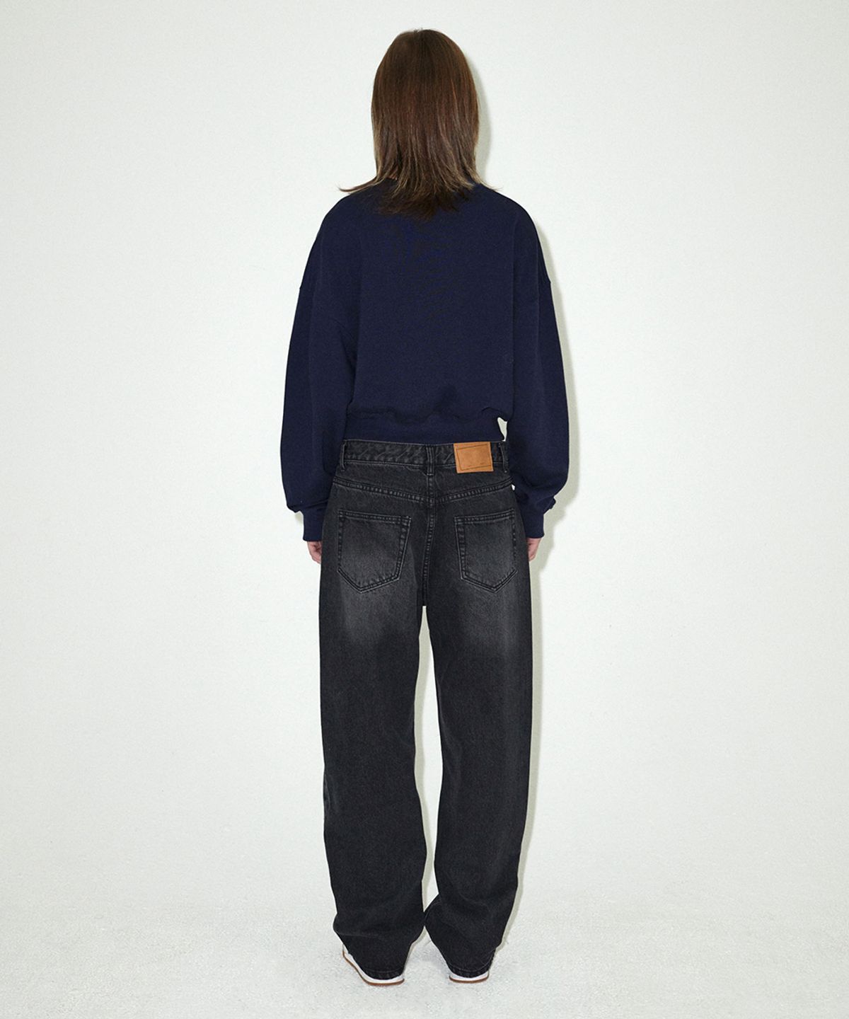 마하그리드(MAHAGRID) SWEET SOUND CROP SWEATSHIRT NAVY(MG2EFFM469A)