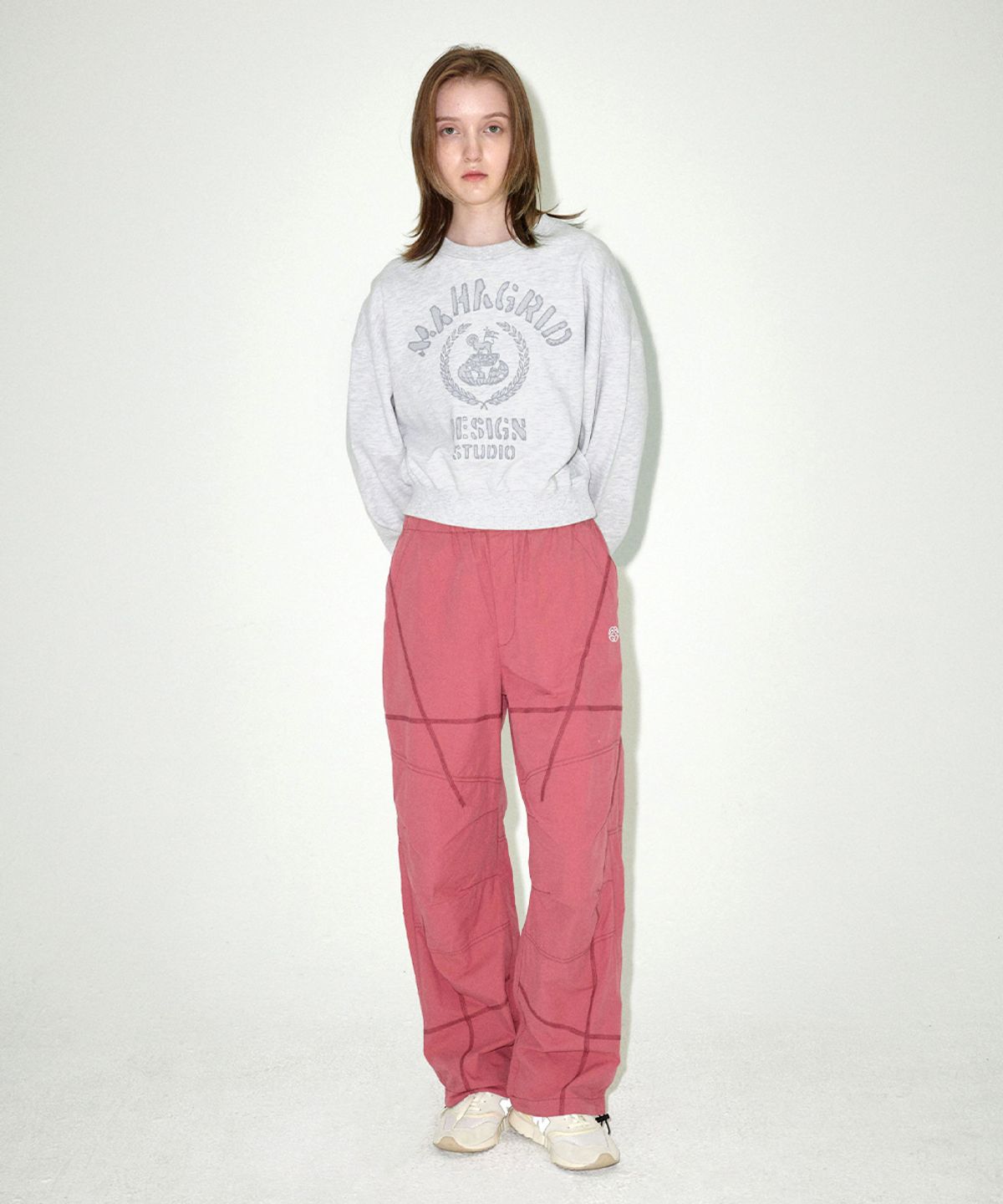 마하그리드(MAHAGRID) VINTAGE COLLEGE CROP SWEATSHIRT LIGHT GREY(MG2EFFM470A)