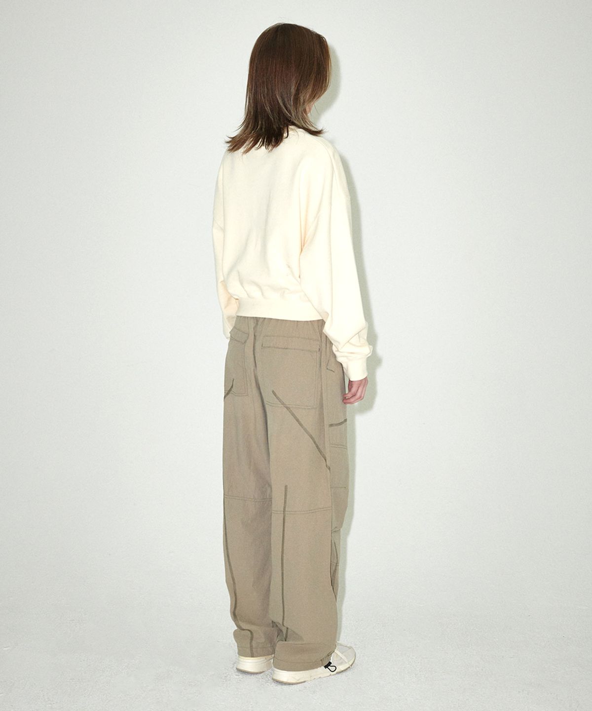 마하그리드(MAHAGRID) ORIGIN LOGO CROP SWEATSHIRT CREAM(MG2EFFM471A)