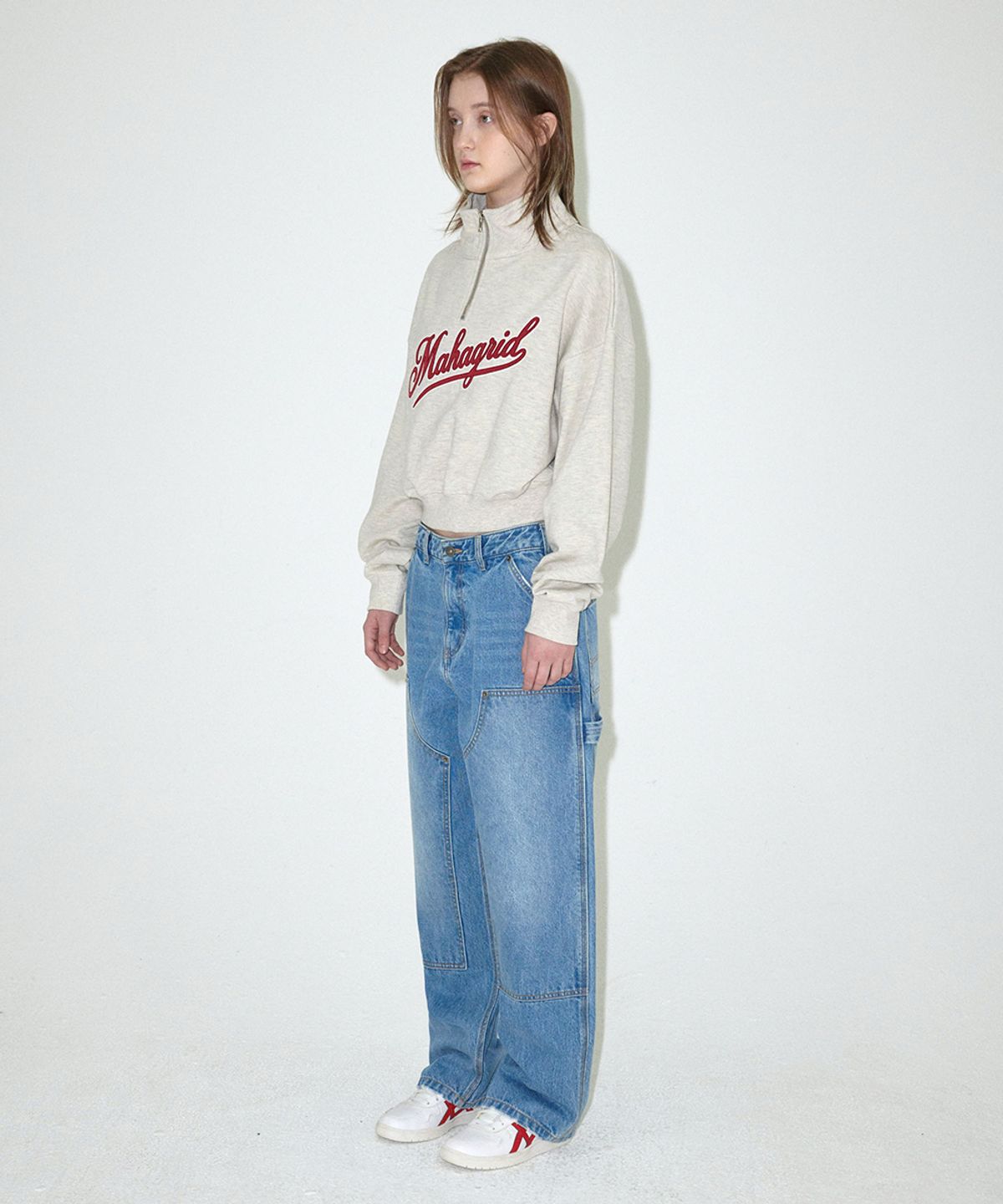 마하그리드(MAHAGRID) SCRIPT LOGO CROP HALF ZIP UP OATMEAL(MG2EFFM484A)
