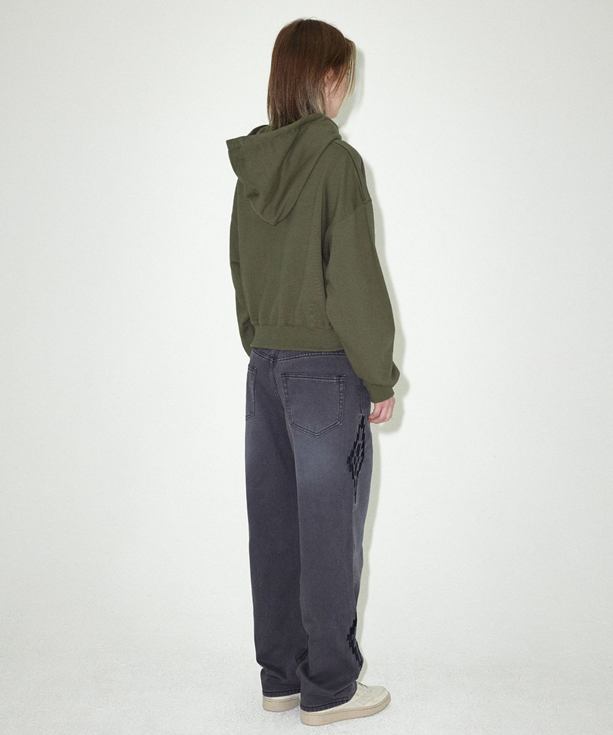 마하그리드(MAHAGRID) THIRD LOGO CROP HOODIE OLIVE(MG2EFFM433A)