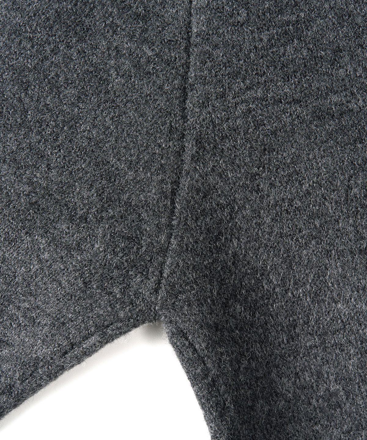 엑스컨테이너(EXCONTAINER) 미니멀 버튼 라운드넥 크롭 가디건 (CHARCOAL)