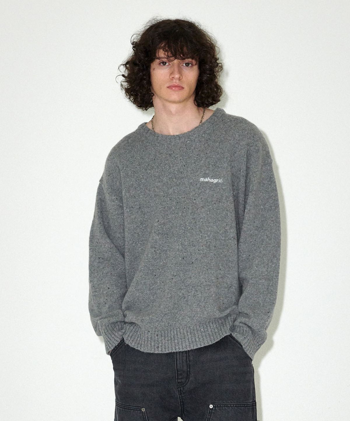 마하그리드(MAHAGRID) BASIC LOGO NEP KNIT SWEATER GREY(MG2EFMK605A)