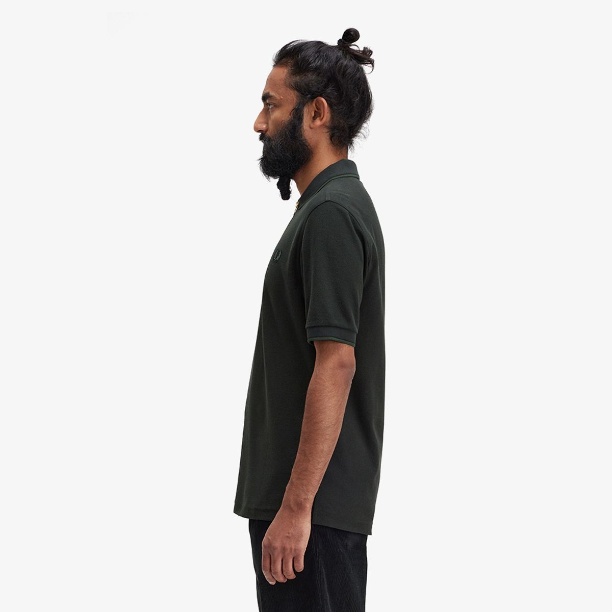 프레드페리(FRED PERRY) [Sharp] 크레이프 피케 집넥 폴로셔츠 - 나이트그린 AFPM2437729-Q20