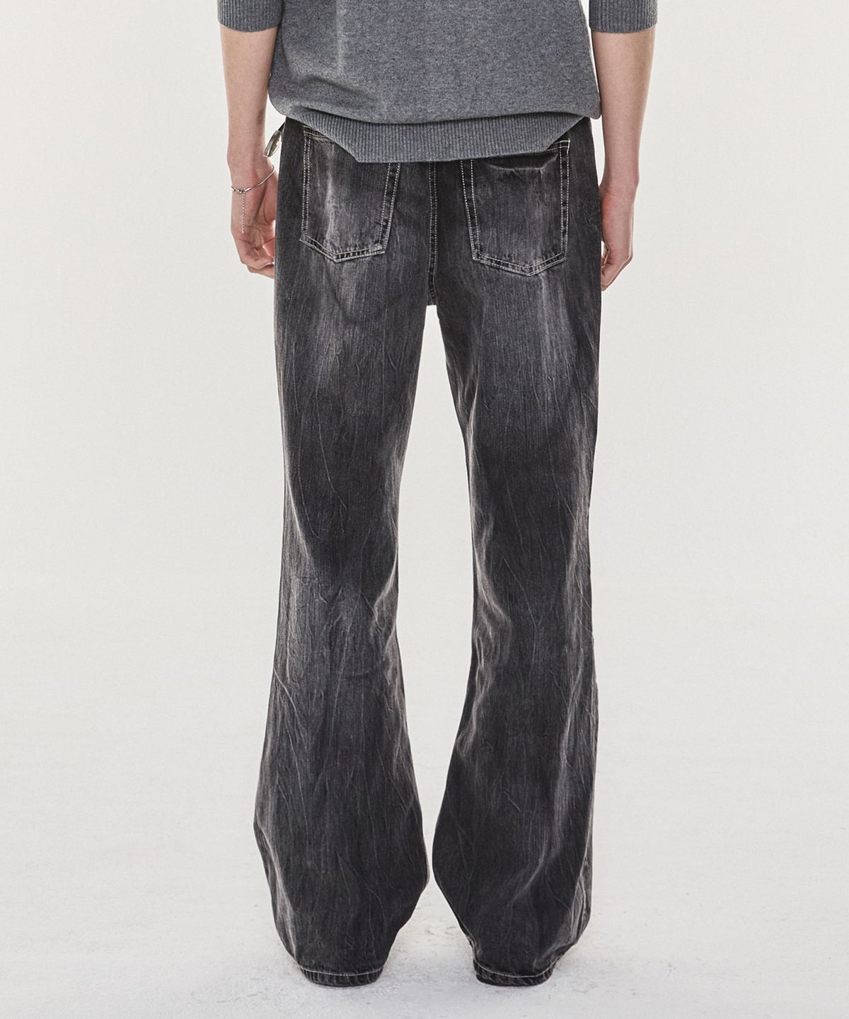 기철(KICHUL) ELECTRICAL BOOT CUT JEANS (BLACK)