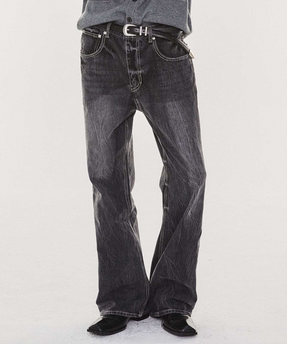 기철(KICHUL) ELECTRICAL BOOT CUT JEANS (BLACK)