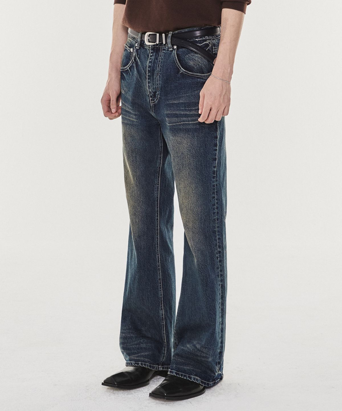 기철(KICHUL) DARK EYE BOOT CUT JEANS (INDIGO)