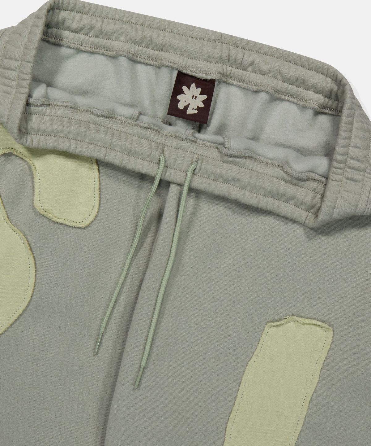 썬러브투어(SUNLOVETOUR) Capital Sweatpants Light Sage