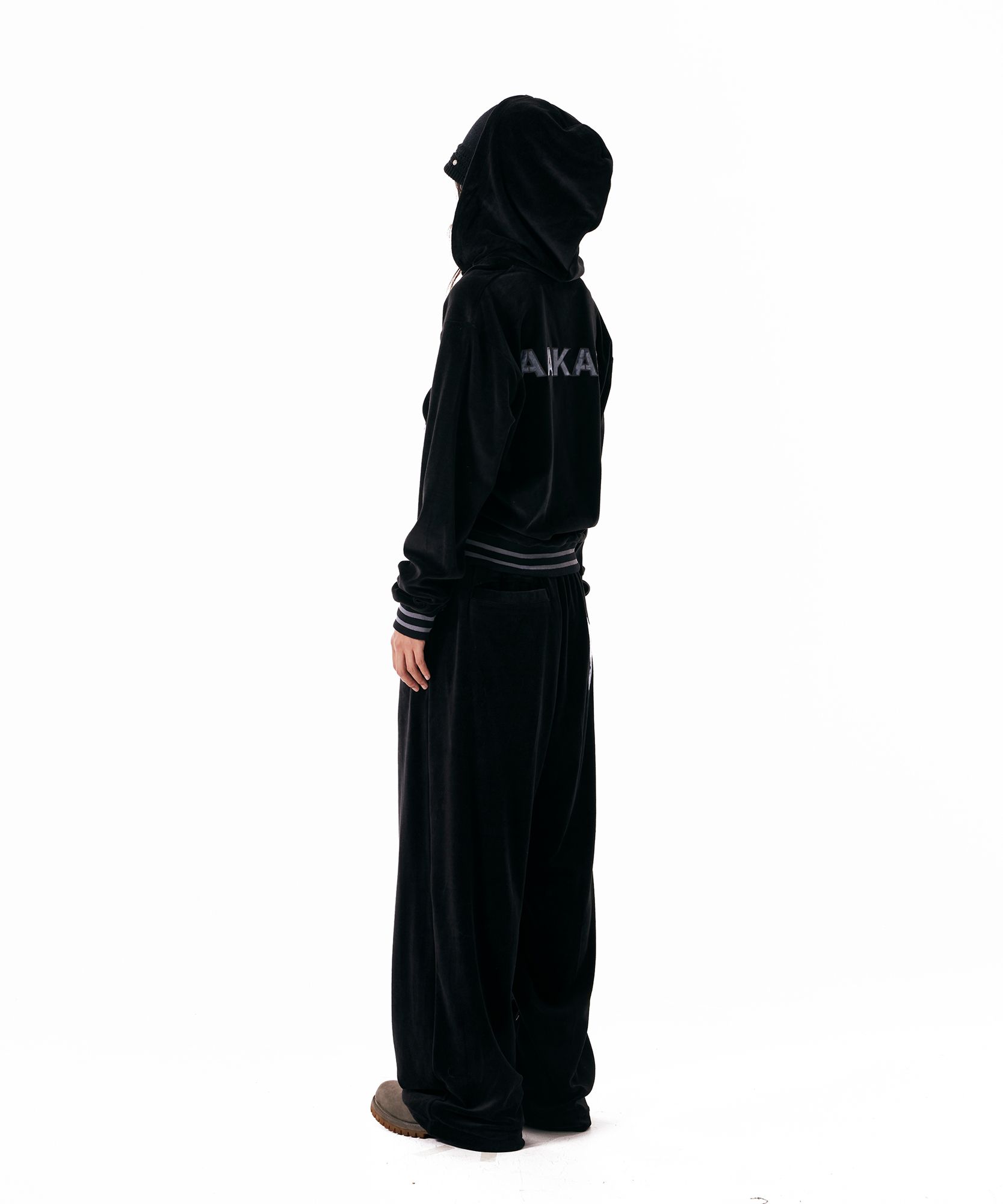 ★AAKAM★ 98 Patch Velour Pants Black AK24PT33BK MUSINSA | AAKAM 98 Patch Velour Pants (Black)