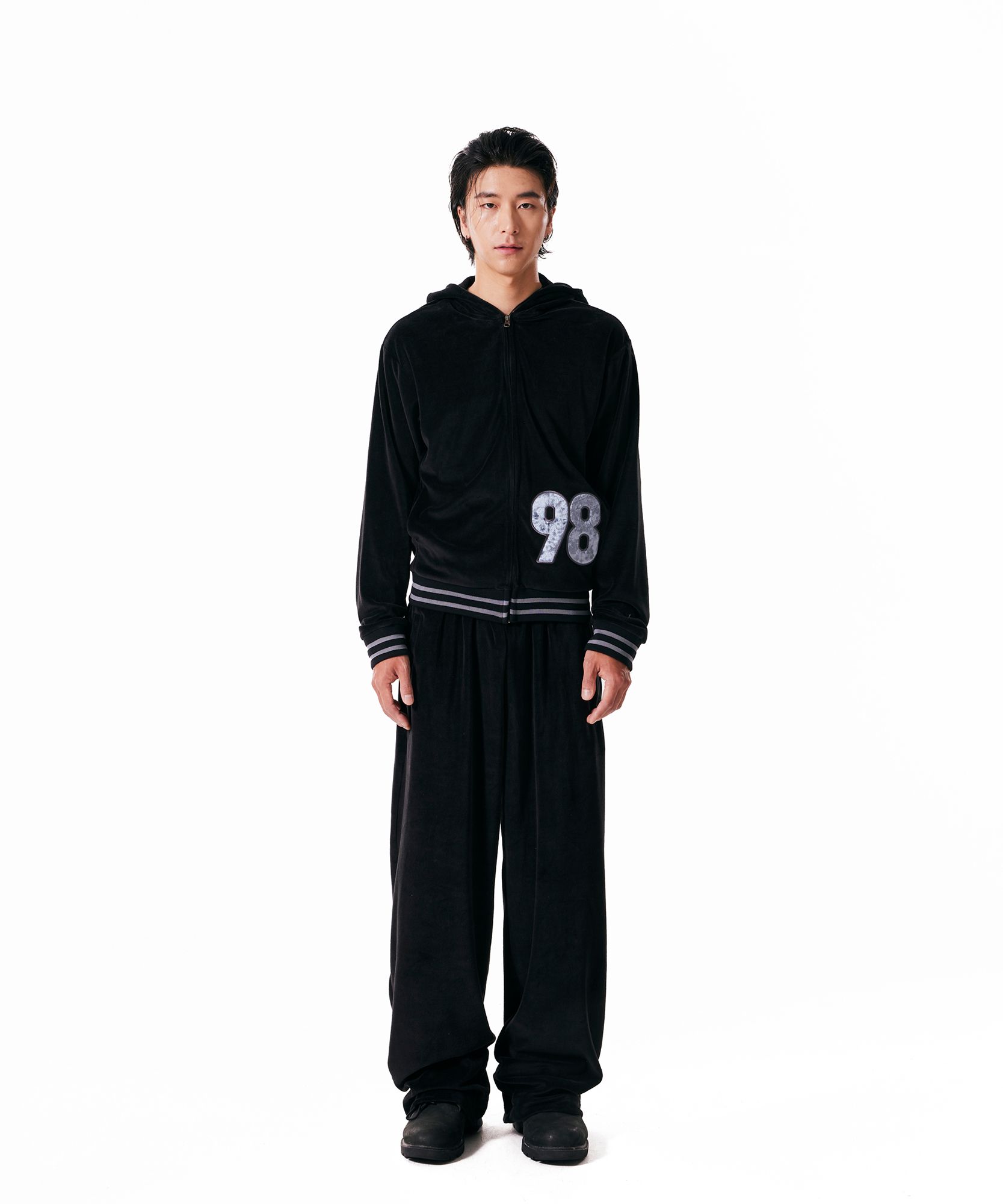 MUSINSA | AAKAM 98 Patch Velour Pants (Black)