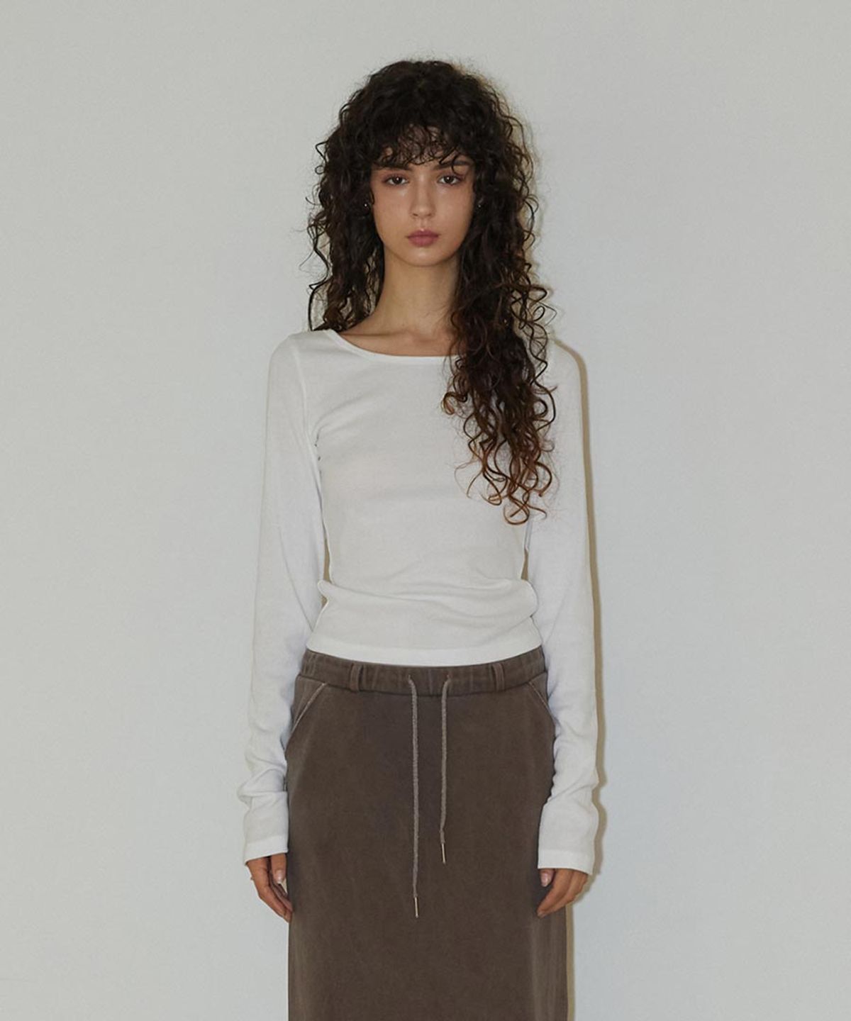 렌세(RENSE) Back Point Boat Neck Sleeve White