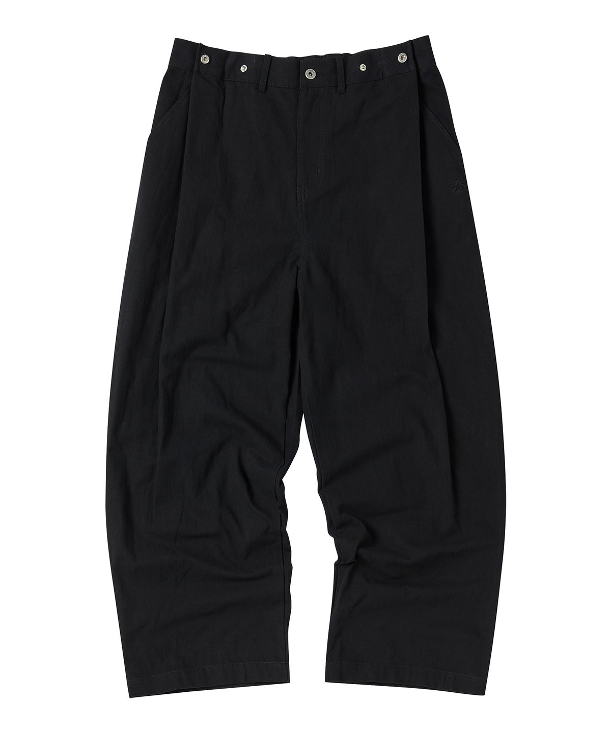 꼬모니노즈(COMONINOZ) BUTTON TUCK PANTS [BLACK]