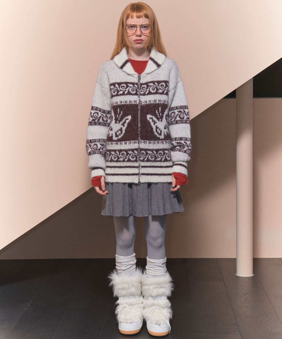 팬시클럽(FANCY CLUB) 페페 코위찬 니트 집업 (IVORY)_F24ZA960