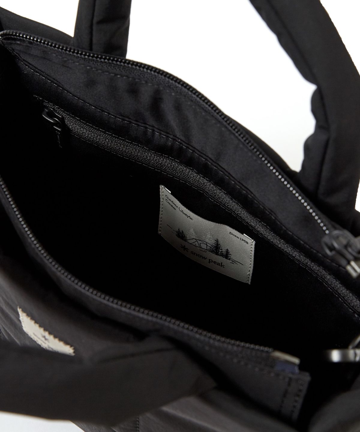 스노우피크 어패럴(SNOWPEAK APPAREL) 캠플 미디움 토트백 (S24FWCTB19) Black