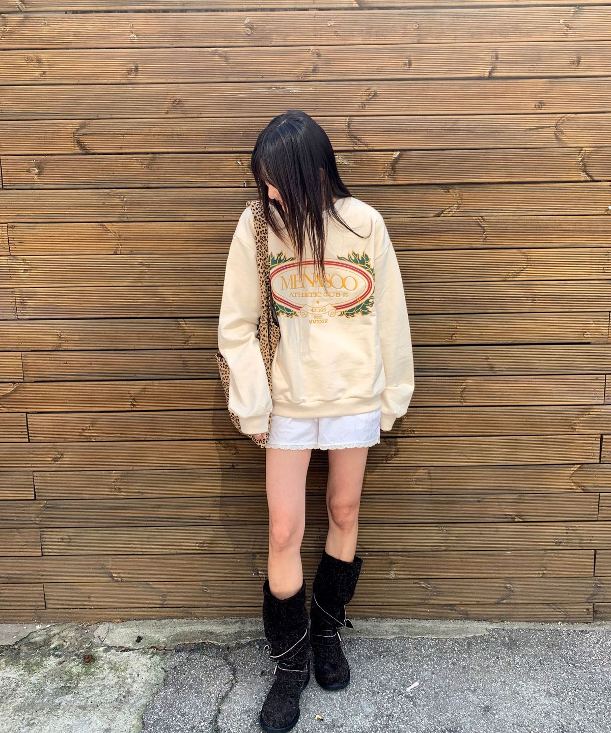 미나수(MENASOO) Heritage Cotton Sweatshirt_Cream