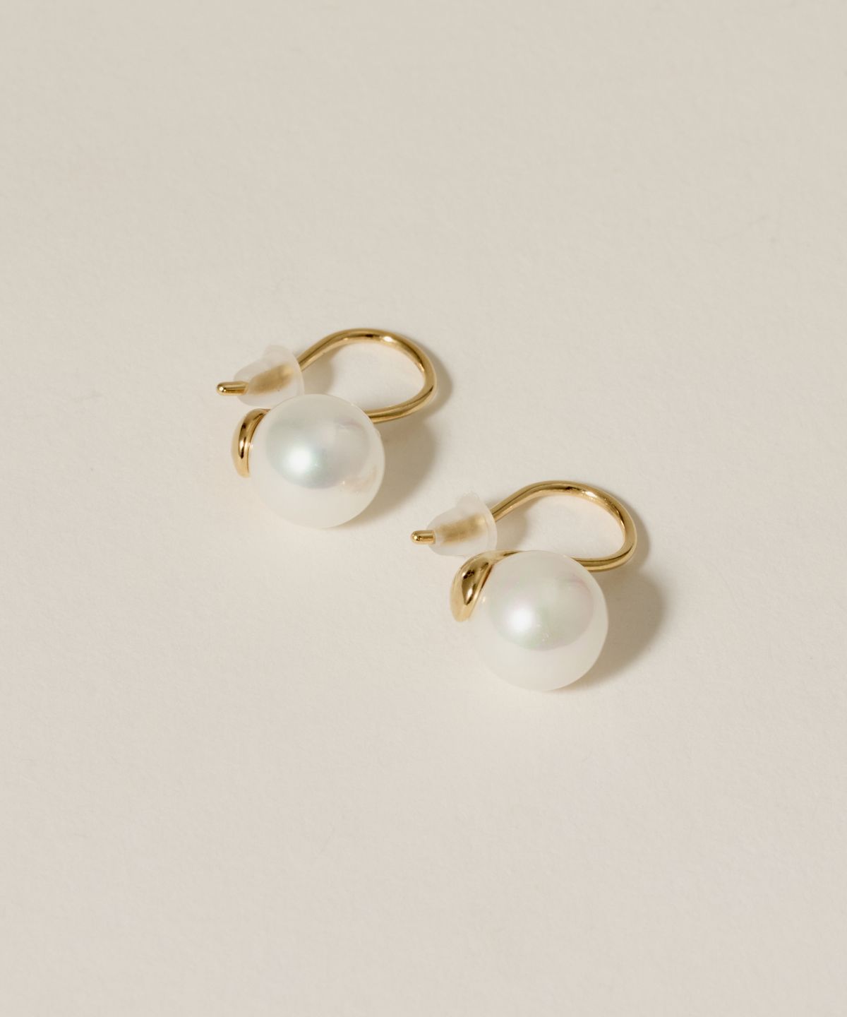 노비스도쿄(NOVICE TOKYO) 진주 후크 귀걸이 Pearl Hook Pierce［Stainless］