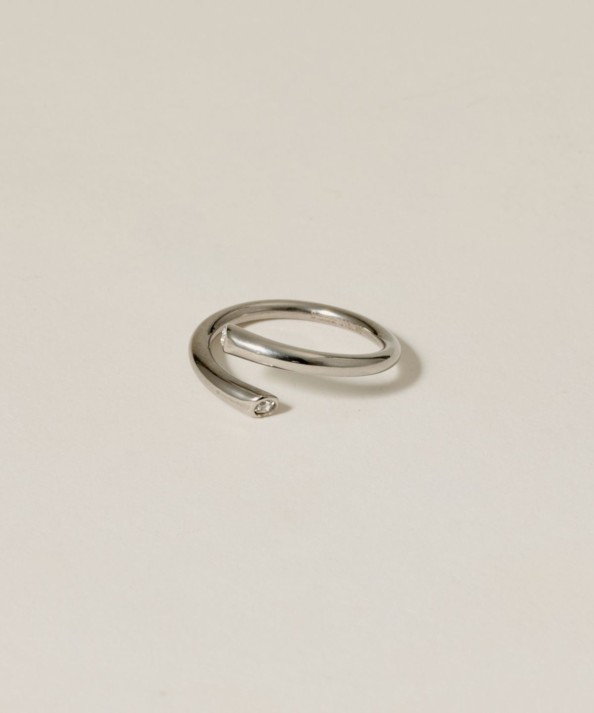 노비스도쿄(NOVICE TOKYO) CZ 허그 반지 CZ Hug Ring ［Stainless］