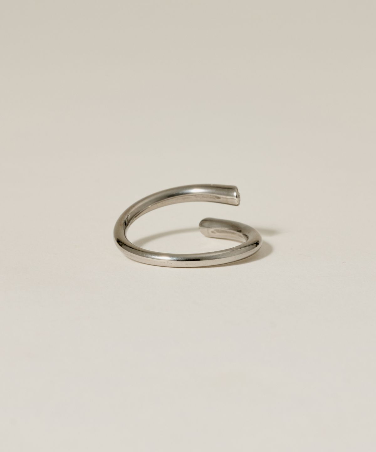 노비스도쿄(NOVICE TOKYO) CZ 허그 반지 CZ Hug Ring ［Stainless］