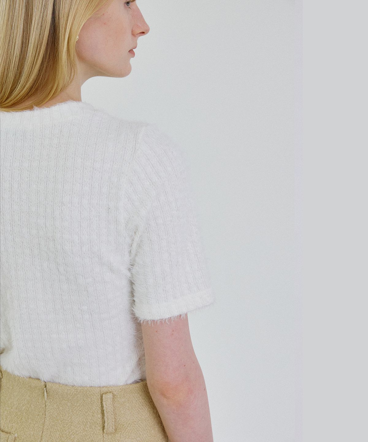 스텝어라운드(STEP AROUND) Hairy half sleeves t shirts_IVORY