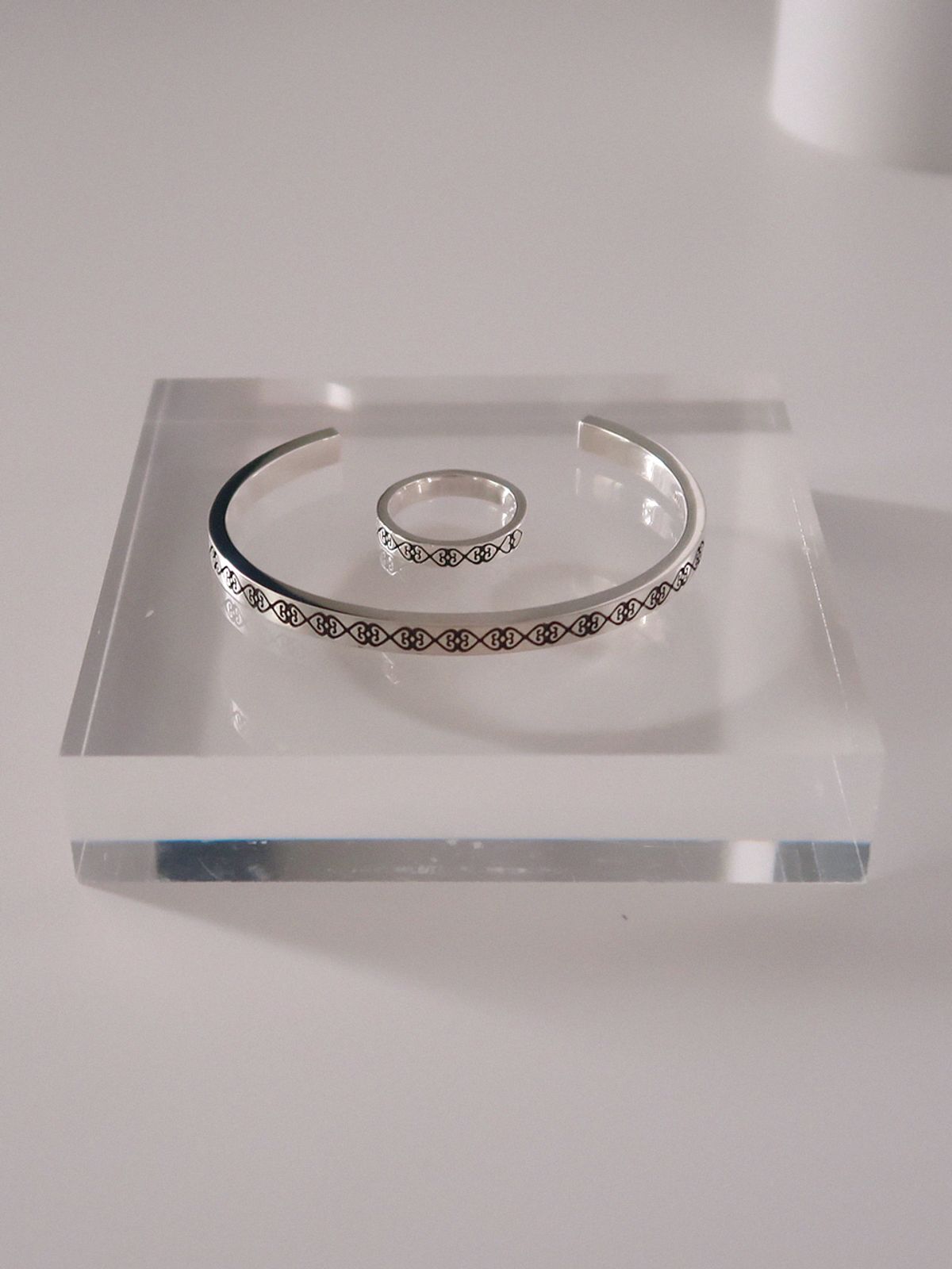 마호가니(MAHOGANI) THE EARTH HAS WEIGHT BRACELET