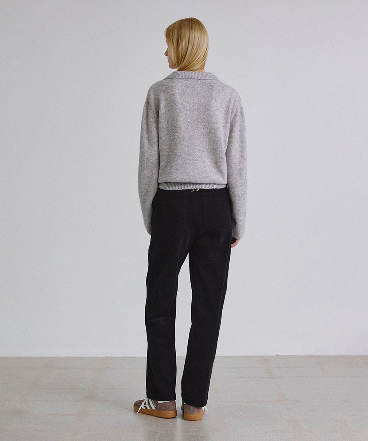 스텝어라운드(STEP AROUND) Corduroy belted straight pants_BLACK