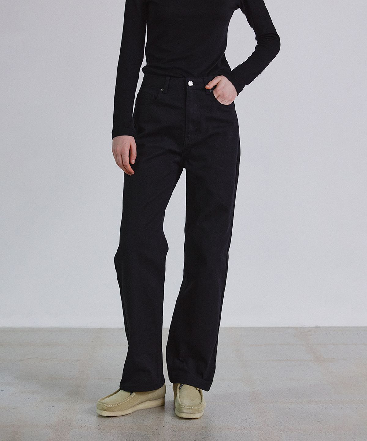 스텝어라운드(STEP AROUND) Straight soft jean_BLACK