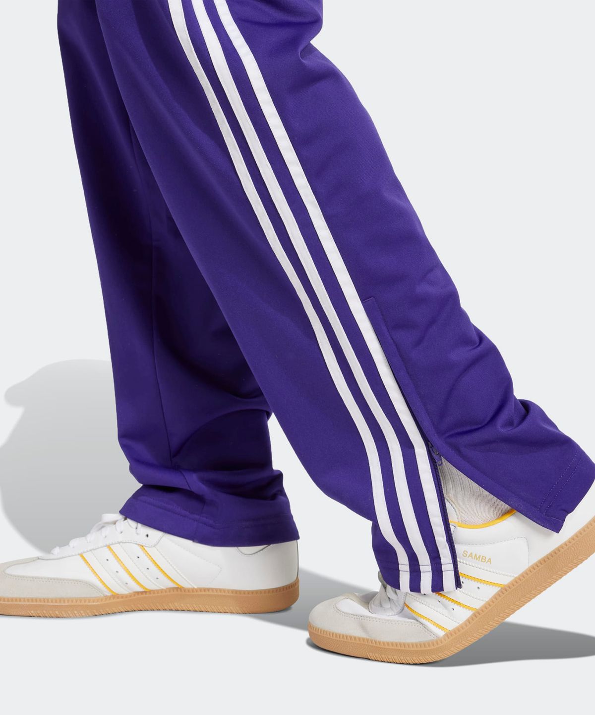 아디다스(ADIDAS) 파이어버드 트랙 팬츠 - 퍼플 / IY9901