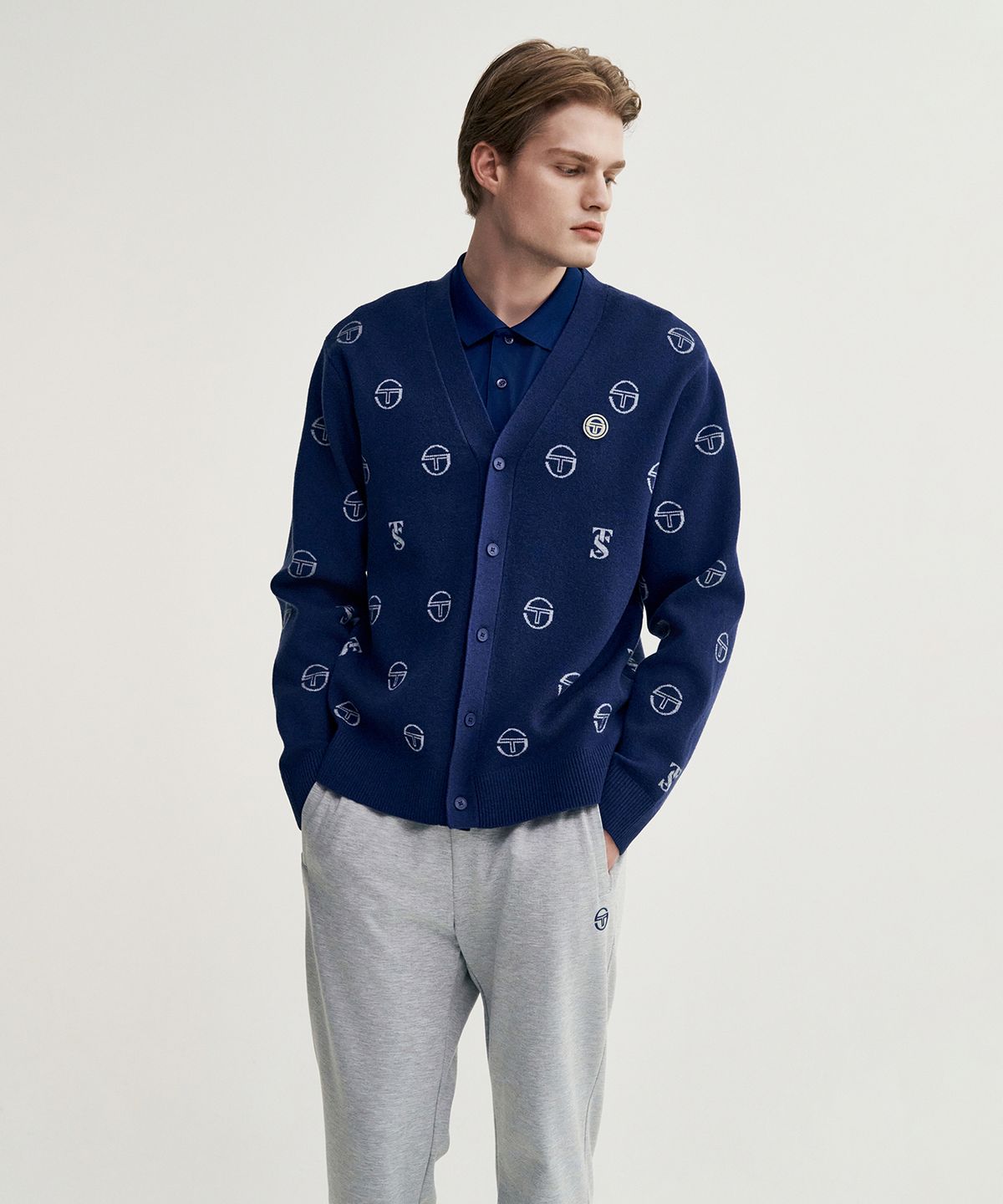 세르지오 타키니(SERGIO TACCHINI) M 데일리 브이넥 가디건 (Navy)