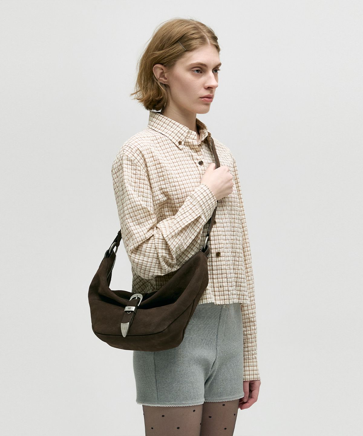 마지셔우드(MARGESHERWOOD) BELTED HOBO MEDIUM_hush nubuck