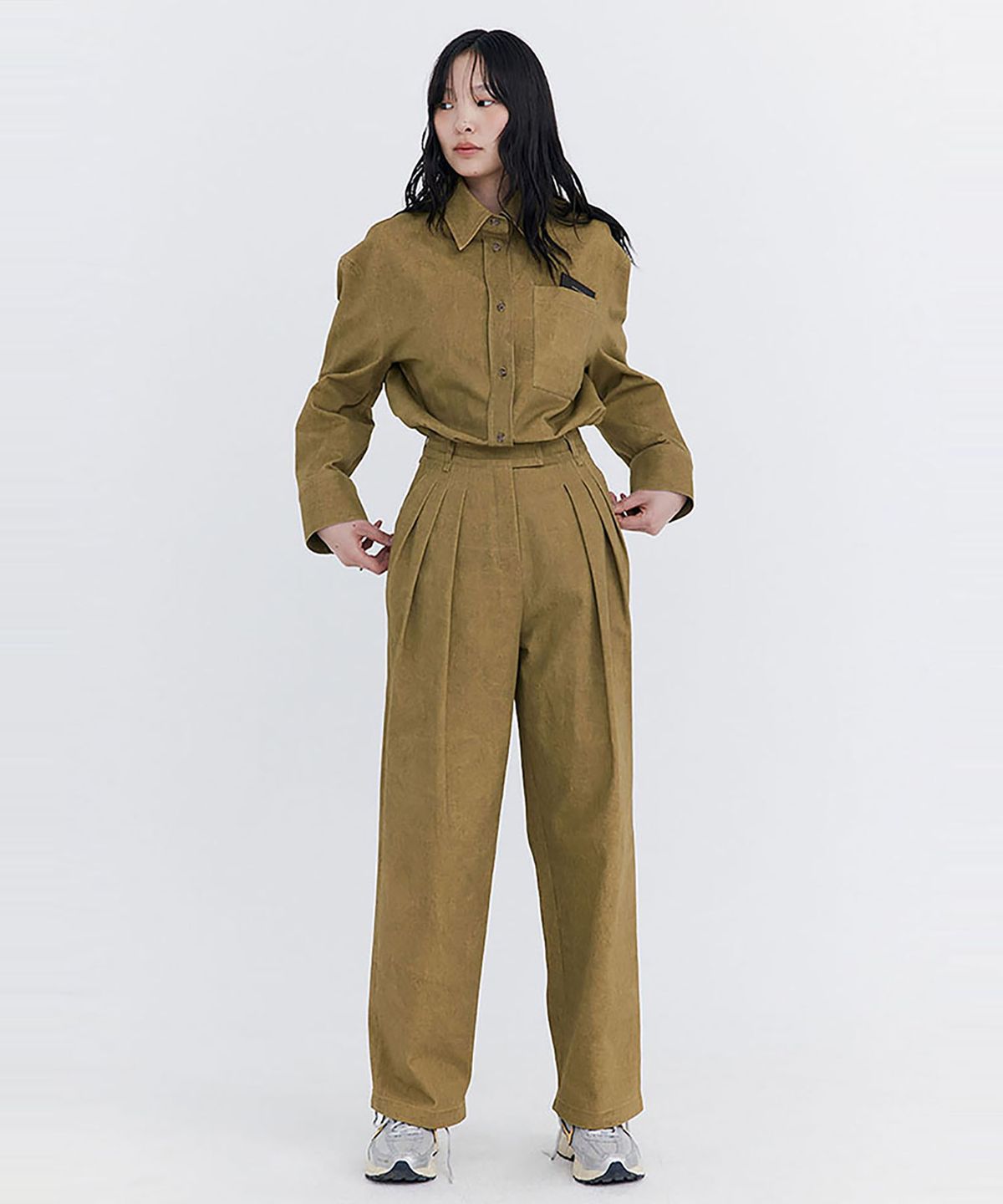 분더캄머(WNDERKAMMER) Open Point Washed Shirt_Khaki(오픈 포인트 워싱 셔츠_카키)