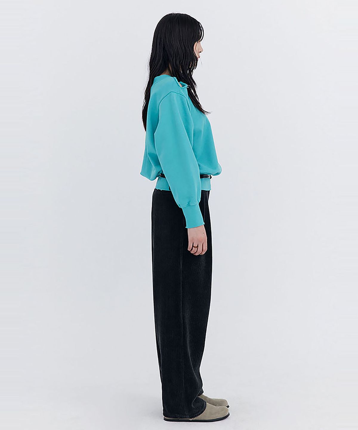 분더캄머(WNDERKAMMER) Damage V-neck sweatshirt_Mint(데미지 브이넥 스웻 셔츠_민트)