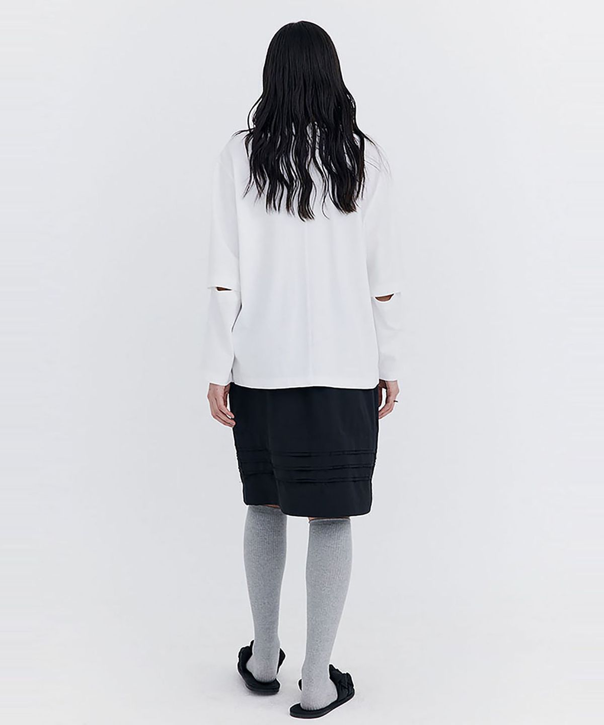 분더캄머(WNDERKAMMER) Open Point Boxy T-shirt_Ivory(오픈 포인트 박시 티셔츠_아이보리)