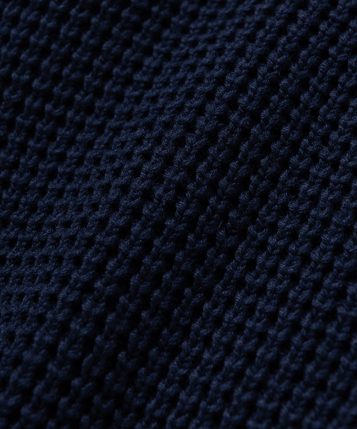 니티드(KNITTED) 헤비 와플 라운드 니트 NAVY