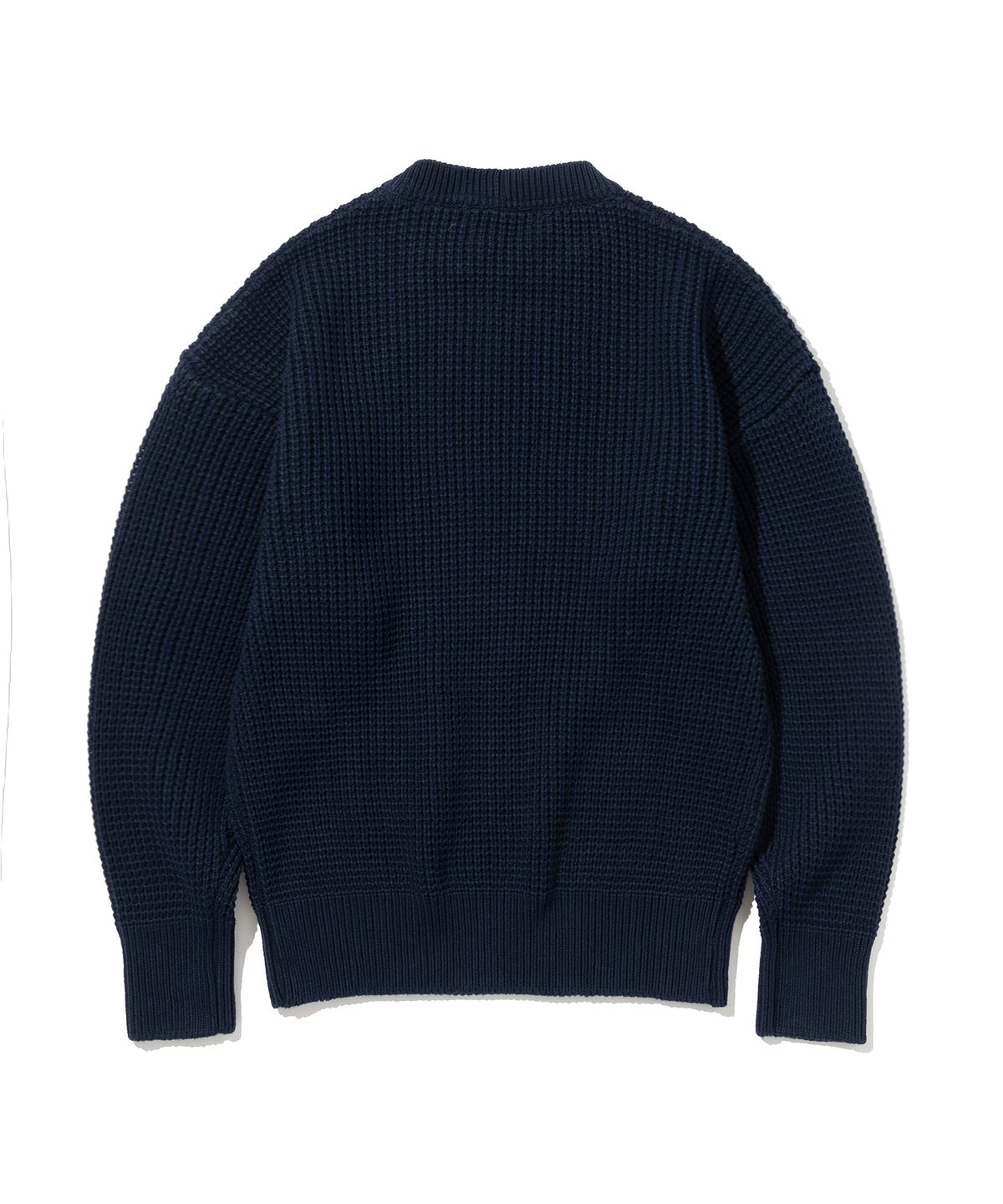니티드(KNITTED) 헤비 와플 라운드 니트 NAVY