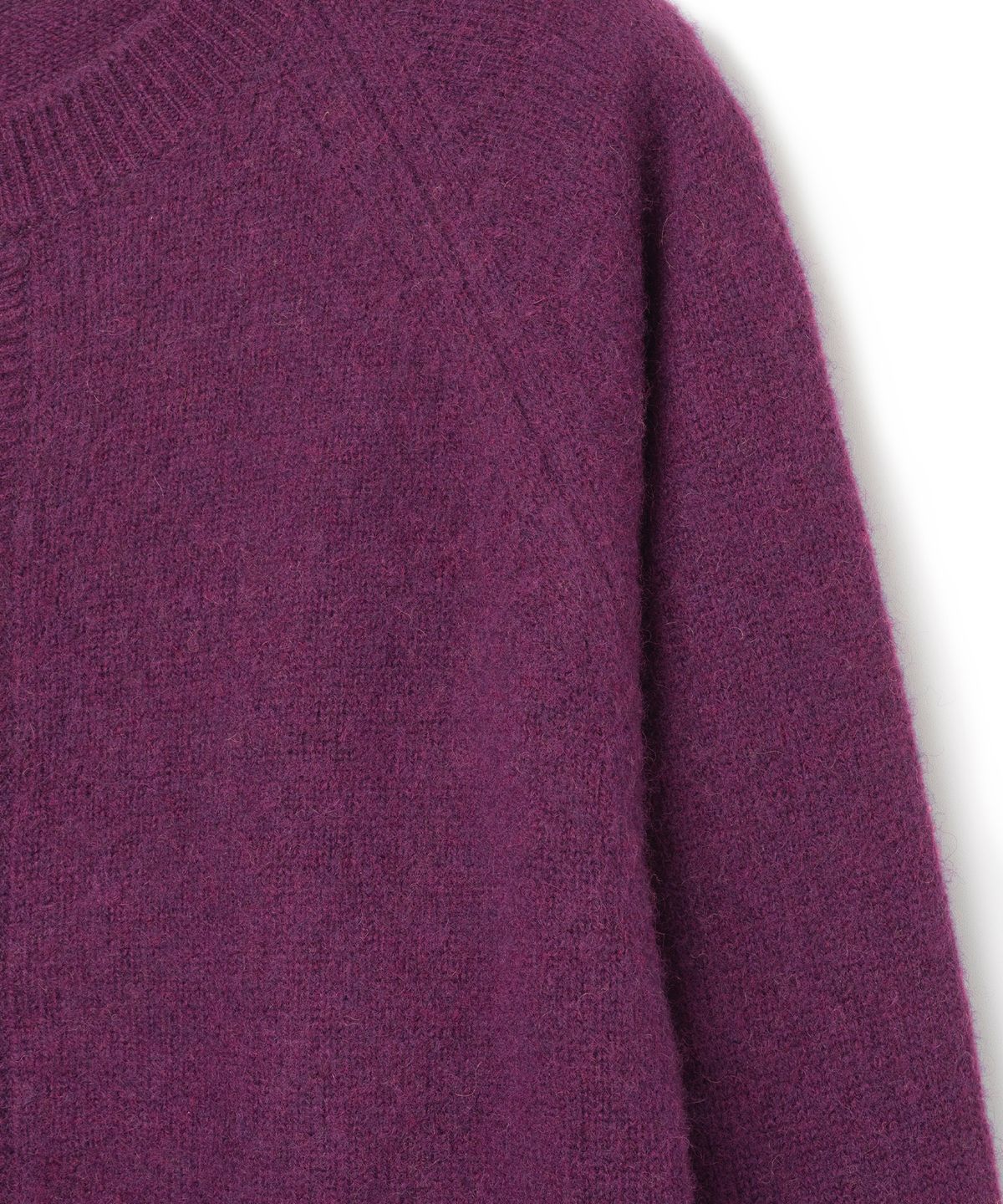 니티드(KNITTED) 쉐기독 울 100 라운드 가디건 PURPLE