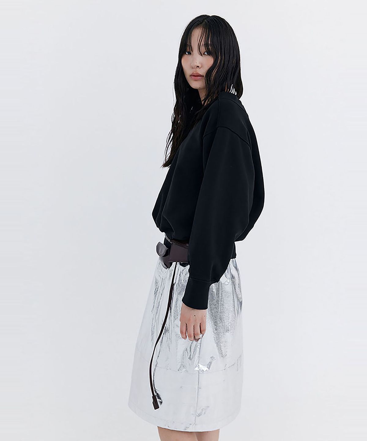 분더캄머(WNDERKAMMER) Raw-cut Tuck Skirt_Silver(로우컷 턱 스커트_실버)