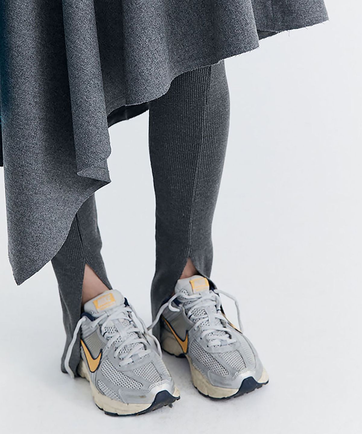분더캄머(WNDERKAMMER) Raw-cut Wool Dress_Grey(로우컷 울 드레스_그레이)