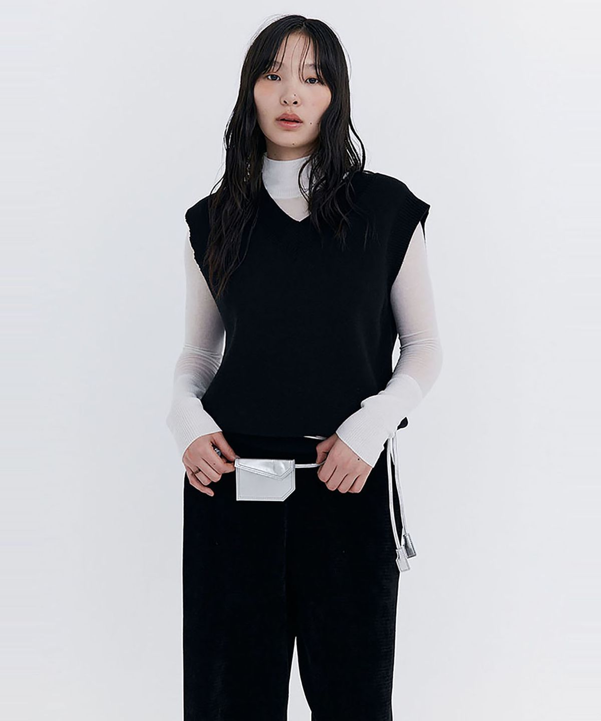 분더캄머(WNDERKAMMER) Pocket Tie Belt Bag_Silver(포켓 타이 벨트 백_실버)