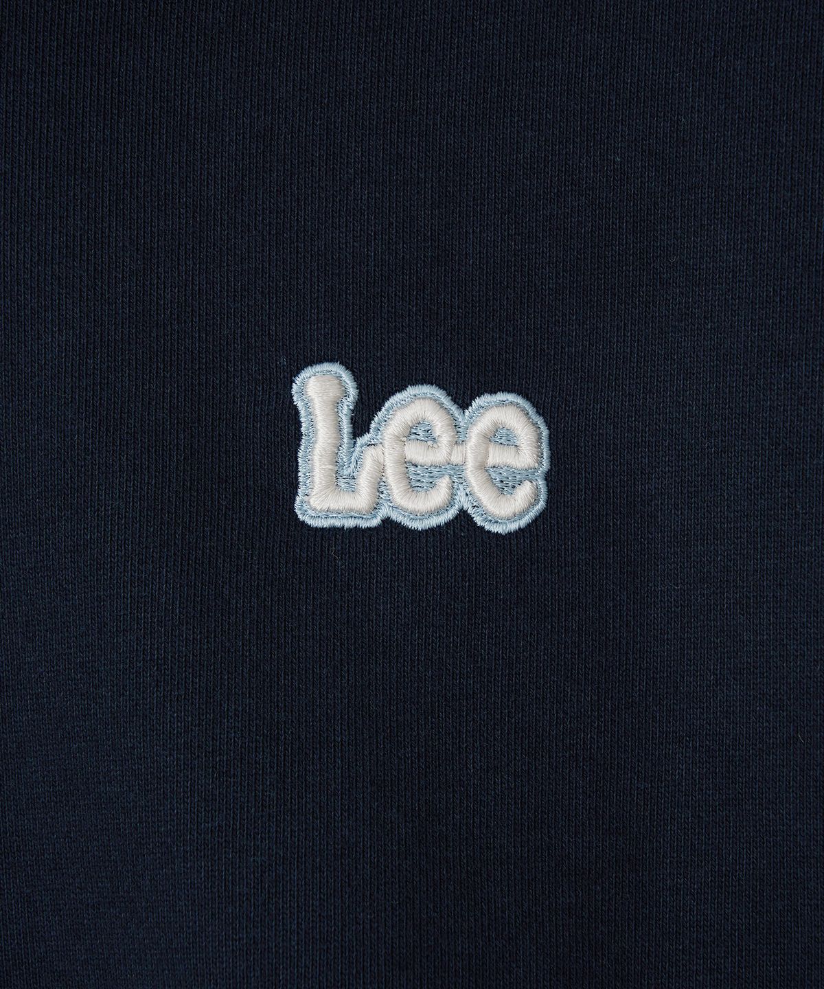 리(LEE) 체인 자수 로고 카라 스웻 집업 네이비