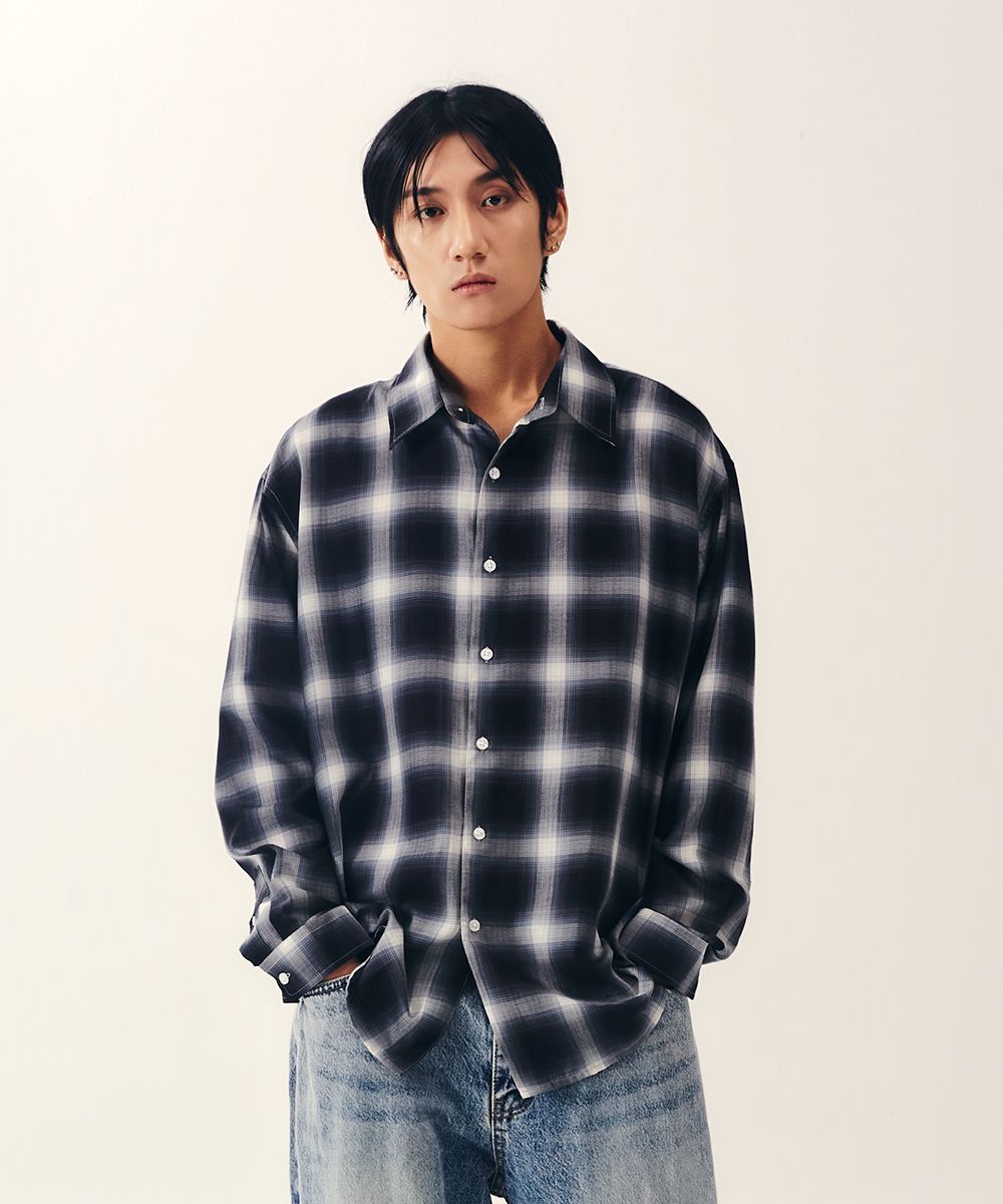 MUSINSA | NODE ARCHIVE Ombre Check Shirt (Navy)