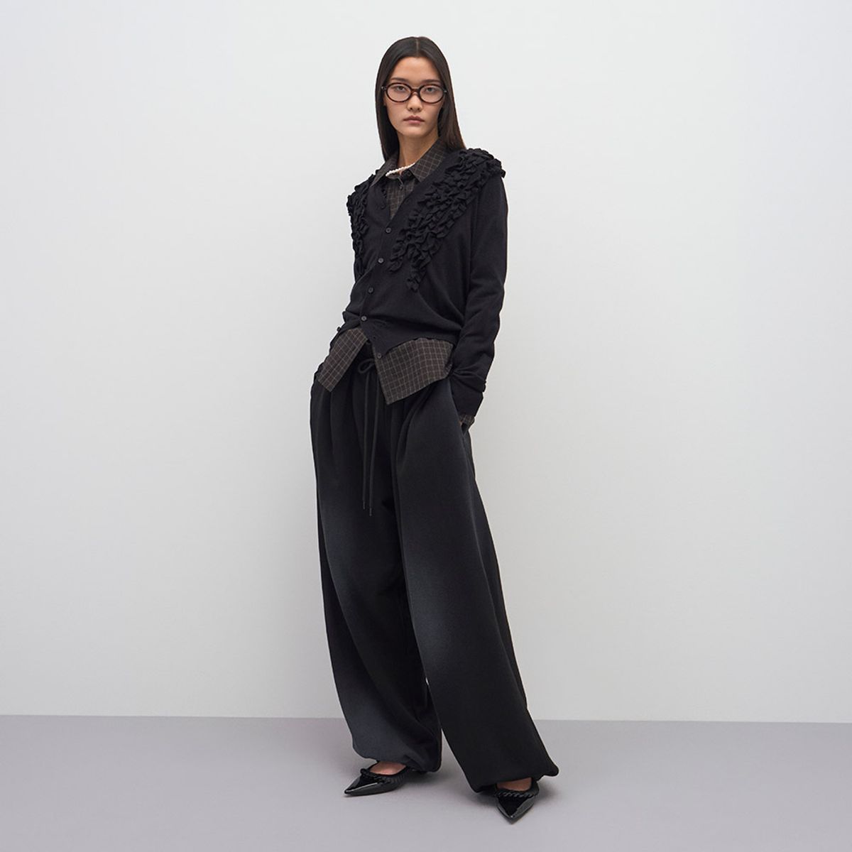 엘씨디씨티엠(LCDC™) ASYMMETRIC FRILL CARDIGAN