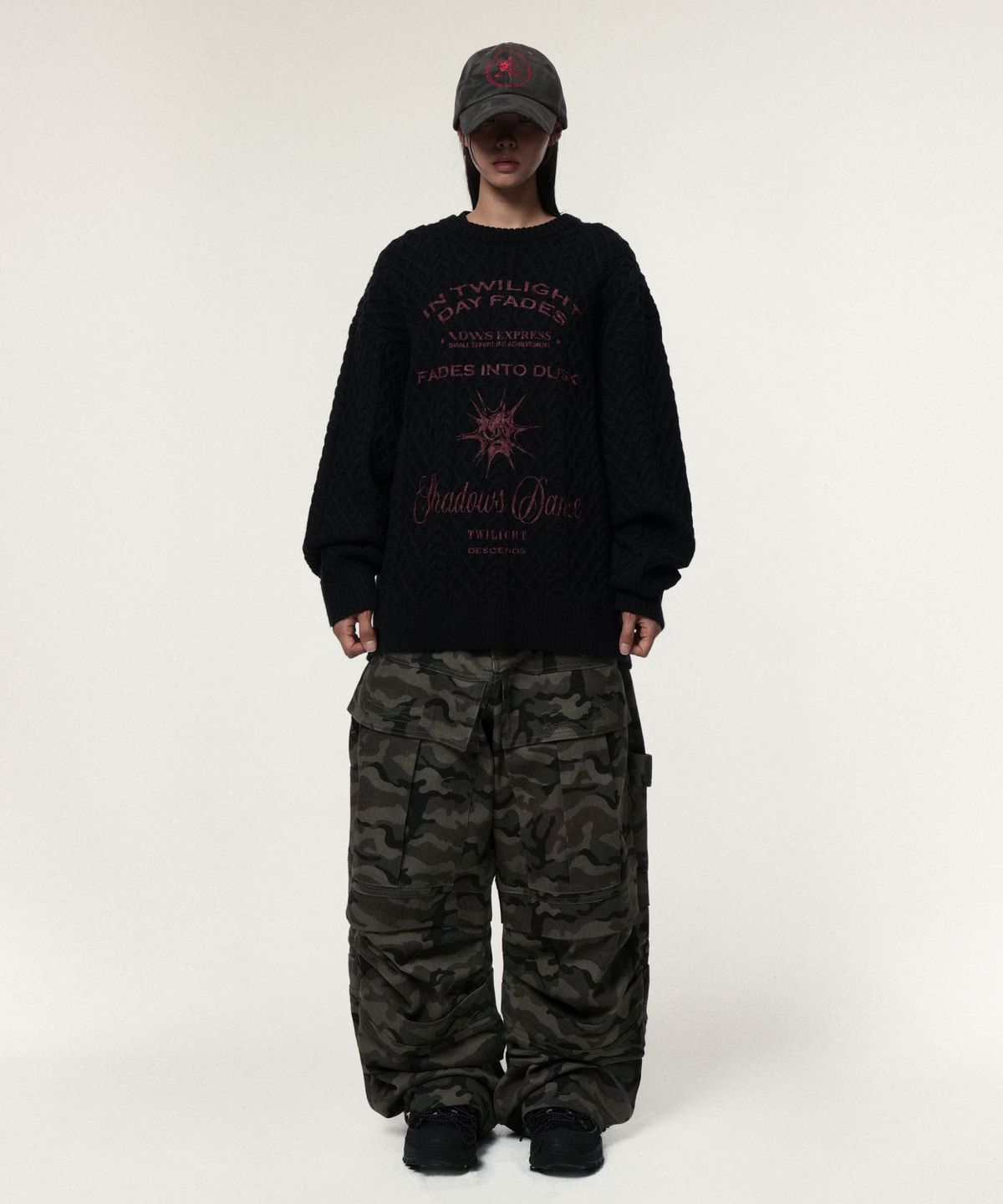 아이돈워너셀(IDWS) Dusky Day Crewneck Knit Black