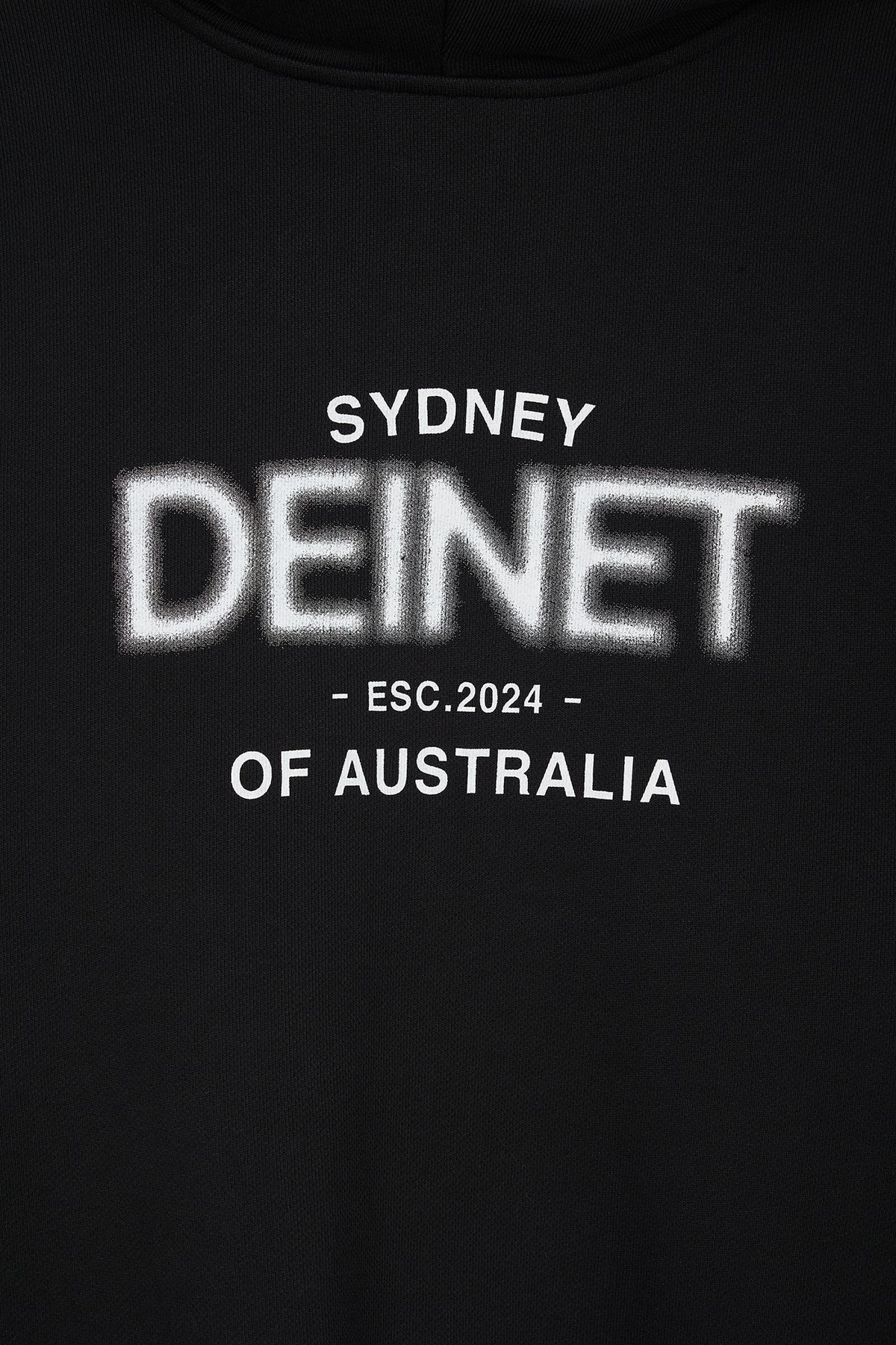 다이닛(DEINET) LOST IN SYDNEY ZIP-UP HOODIE IN BLACK