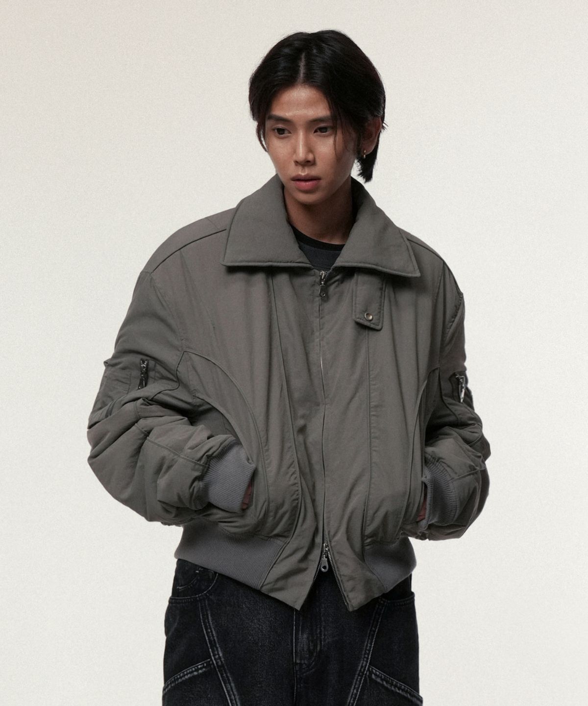 아이돈워너셀(IDWS) Solid High Neck Ma-1 Charcoal