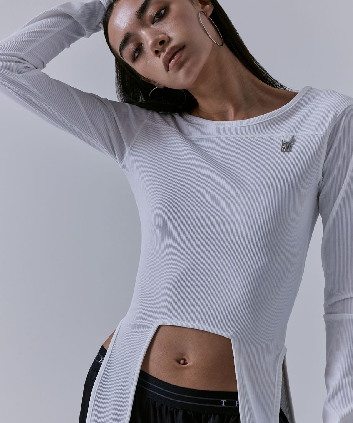 트리밍버드(TREEMINGBIRD) Back-less Strap Long Sleeve [ White ]