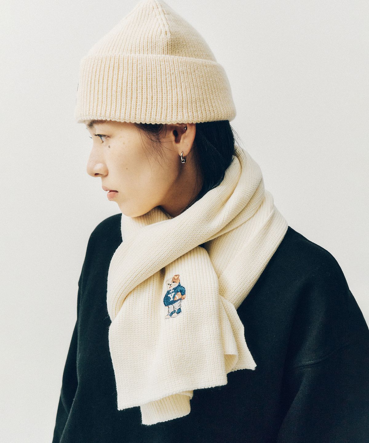 예일(YALE) 노르딕 댄 코지 비니_네이비