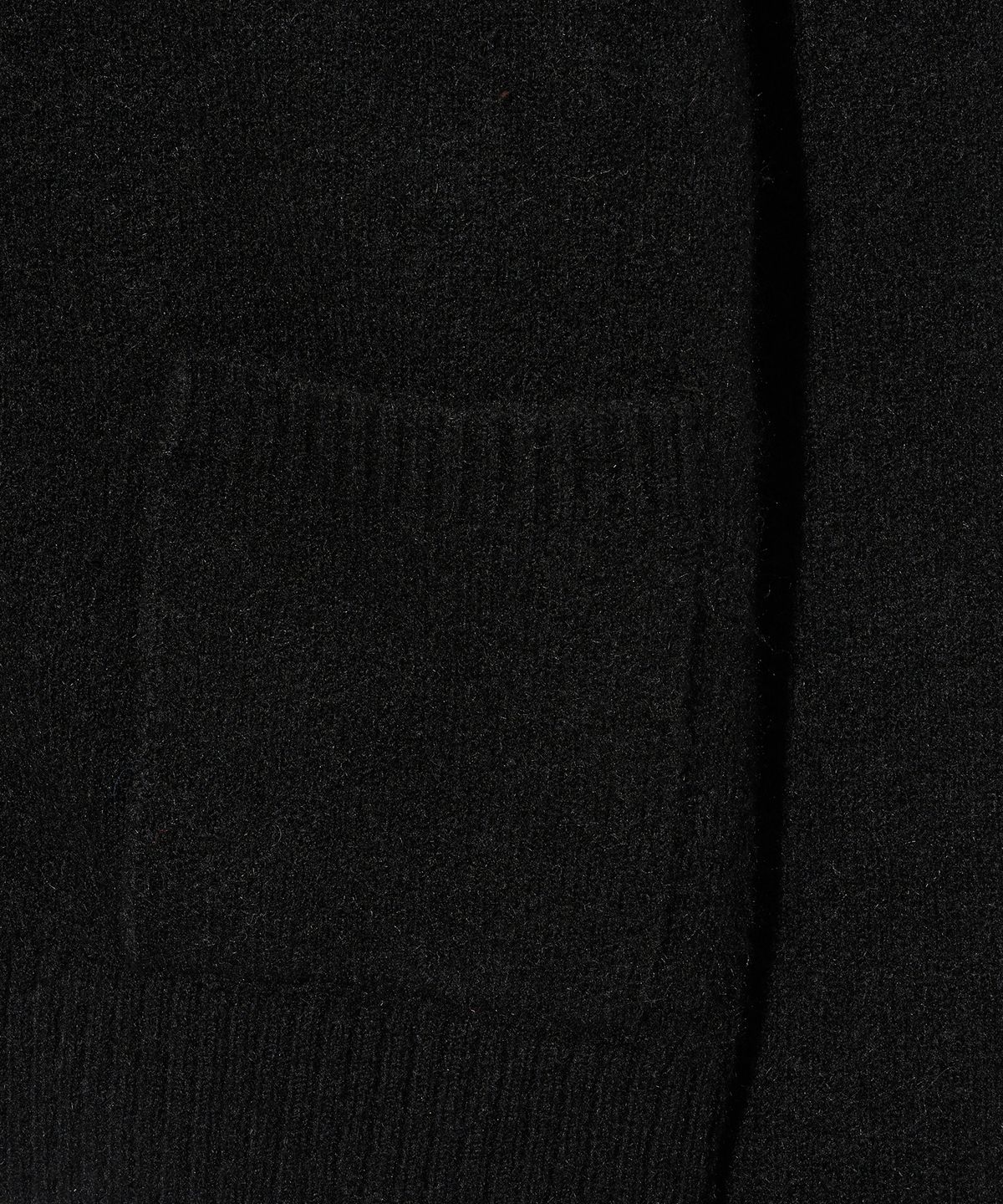 예일(YALE) 우먼즈 부클레 브이넥 크롭 가디건_블랙