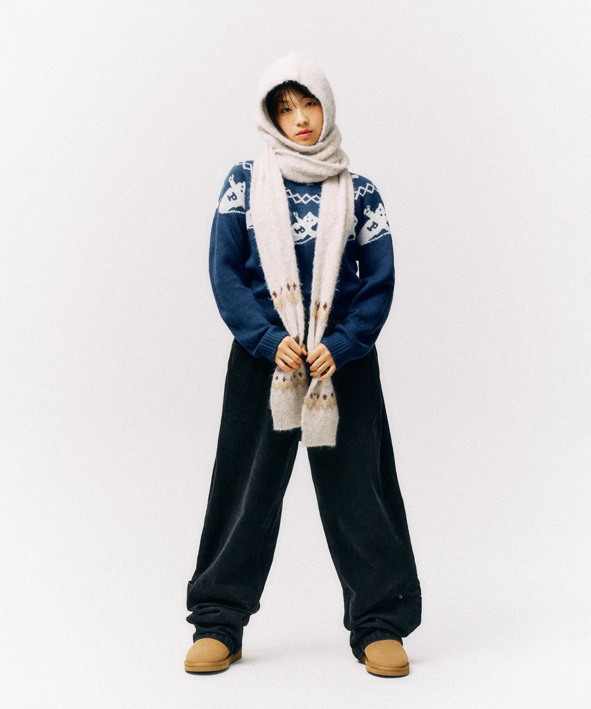 피지컬 디파트먼트(PHYSICAL DEPARTMENT) 자카드 바라클라바 머플러_아이보리